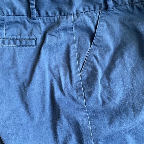 DOCKERS IDEAL FIT BERMUDA SHORTS - Picture 8 of 8